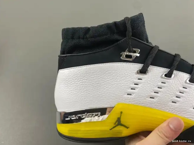 80% Off Sale 17 Jordan FJ0395-100 Low Lightning Air 0424